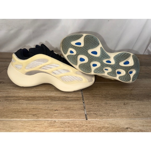 adidas Other - Adidas Yeezy 700 V3 Azael FW4980 Mens 4.5 Womens‎ 6 Cream White Black Sneakers